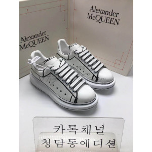 알렉산더 맥퀸 21SS 오버솔 스니커즈 (남녀공용)