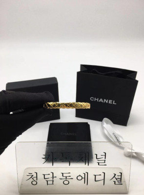 샤넬 코코 크러쉬 팔찌 17CM (컬러 옐로우골드, 화이트골드)