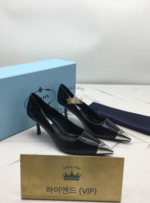 프라다 23SS PRD 하이 힐 (굽 7.5cm)
