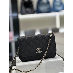 샤넬 23A 크리스탈장식 CC로고 WOC
