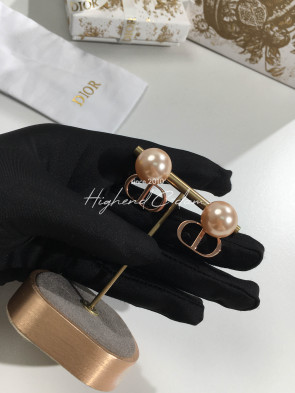 디올 dior 귀걸이
