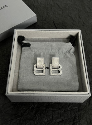 발렌시아가 balenciaga hourgalss 귀걸이