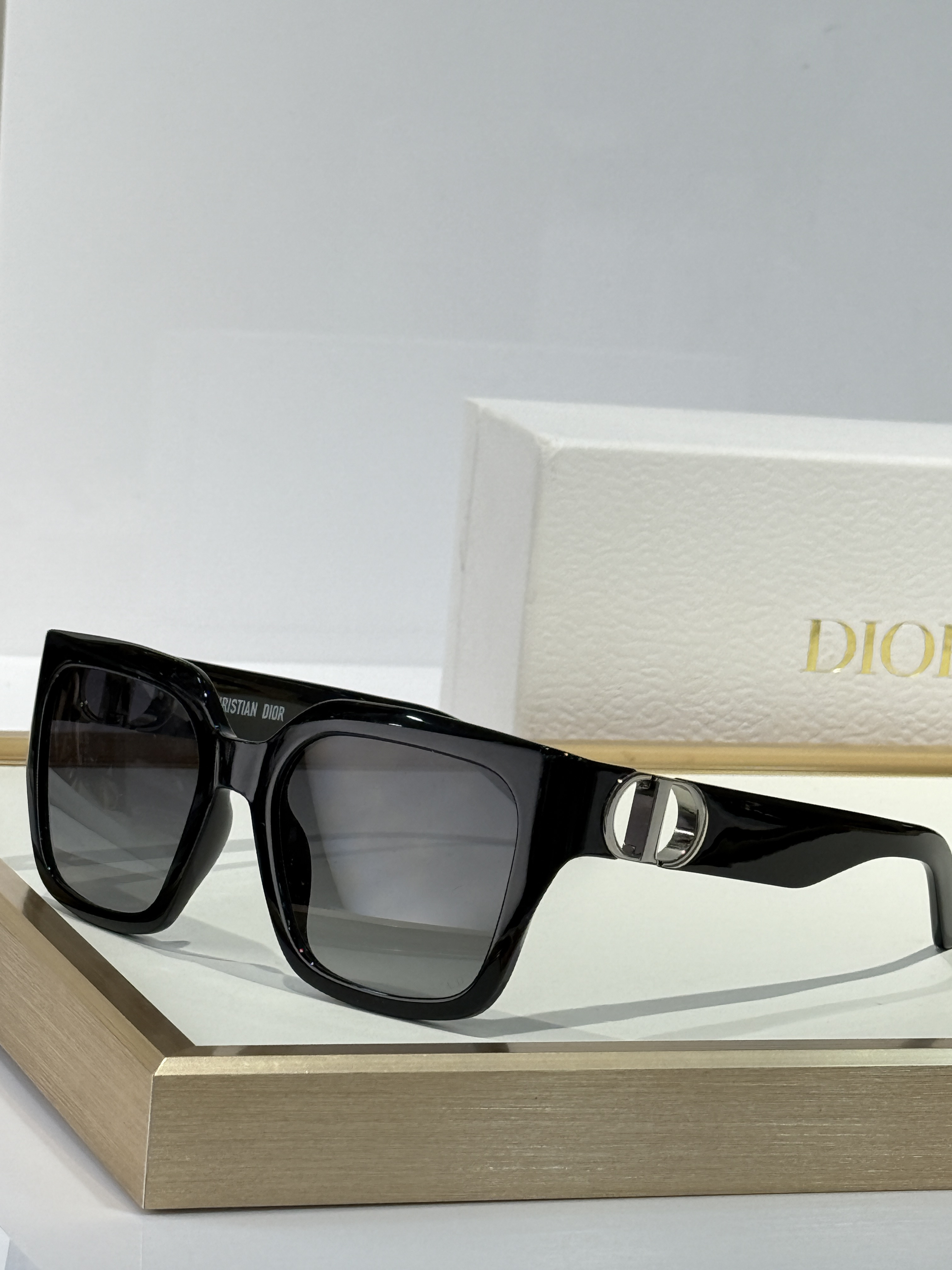 디올 30Montaigne S10F 선글라스 (5COLOR)